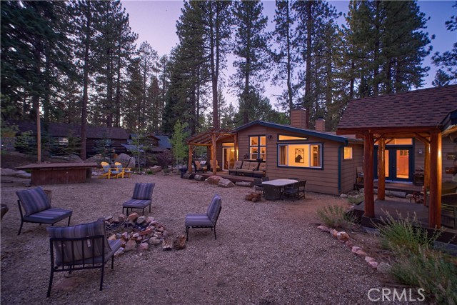 39519 Lakeview Pines Road, Big Bear Lake CA: https://media.crmls.org/medias/1f86e2de-46be-4987-b805-06924d6ffa27.jpg