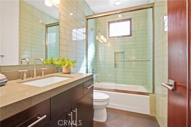 3212 Alma Avenue, Manhattan Beach, California 90266, 3 Bedrooms Bedrooms, ,3 BathroomsBathrooms,Residential,Sold,Alma,SB21214161