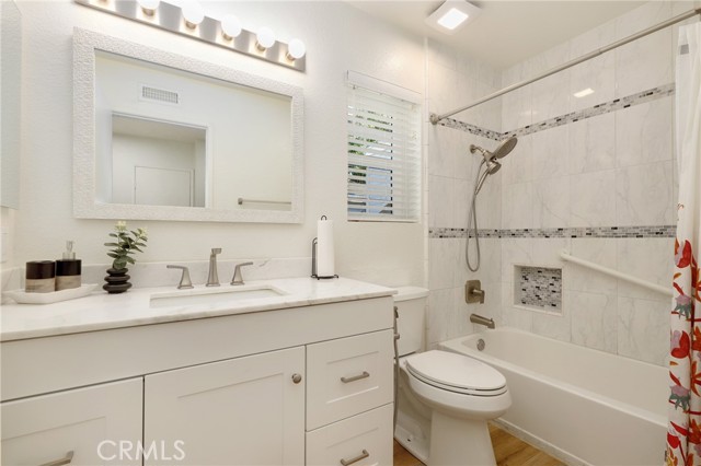 Detail Gallery Image 25 of 34 For 2332 Aspen St, Tustin,  CA 92782 - 3 Beds | 2/1 Baths