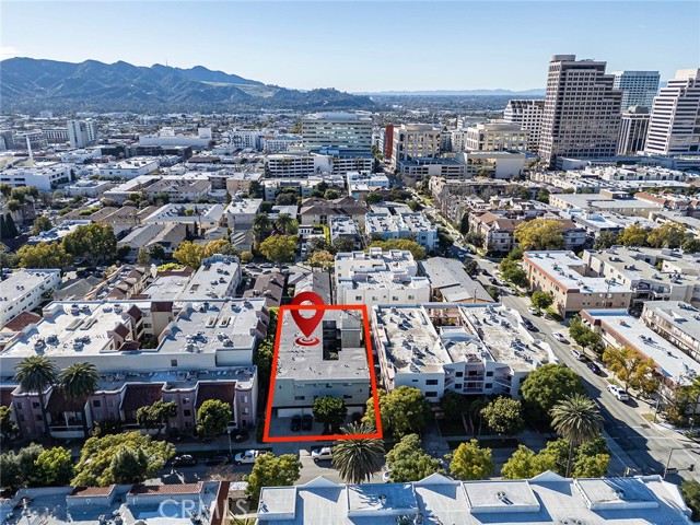 Detail Gallery Image 2 of 18 For 333 N Jackson St, Glendale,  CA 91206 - – Beds | – Baths