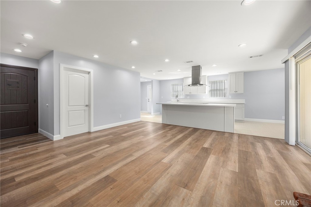 MLS #PW25231502 image #6