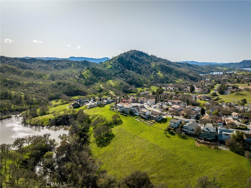 5042 Meadow Lark Lane