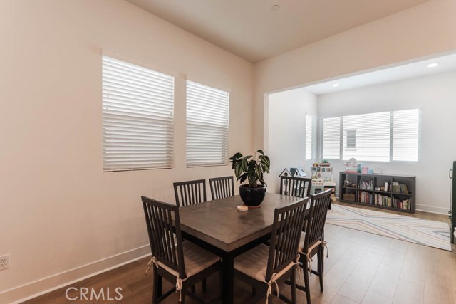 Detail Gallery Image 15 of 34 For 1682 Lexington Ln, San Pedro,  CA 90732 - 3 Beds | 2/2 Baths