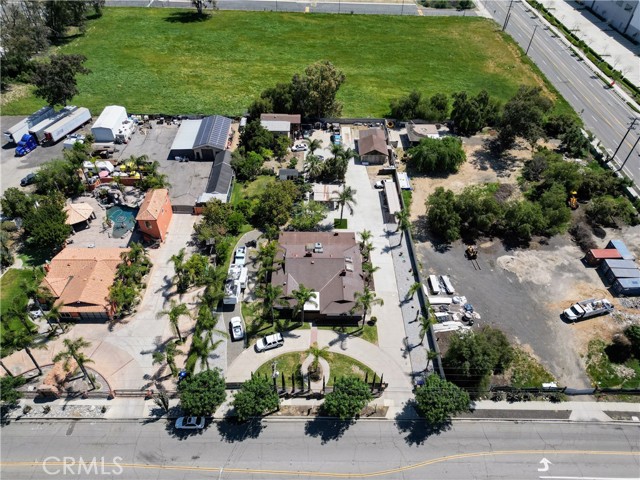 Image 2 of 8 For 10881 Oleander Avenue