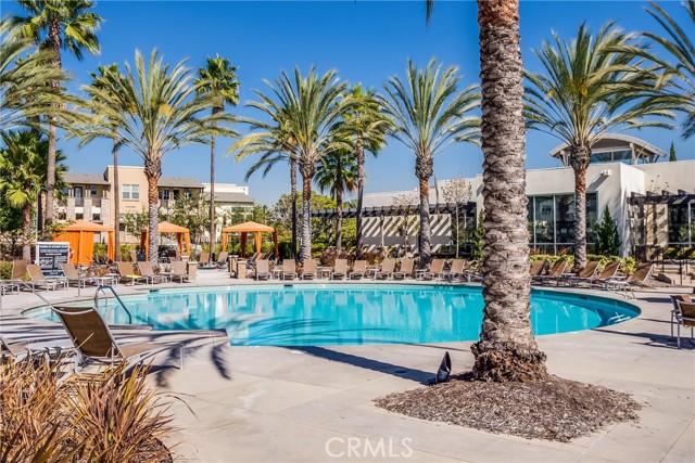 Detail Gallery Image 49 of 60 For 12921 Mission Avenue #102,  Hawthorne,  CA 90250 - 2 Beds | 2/1 Baths