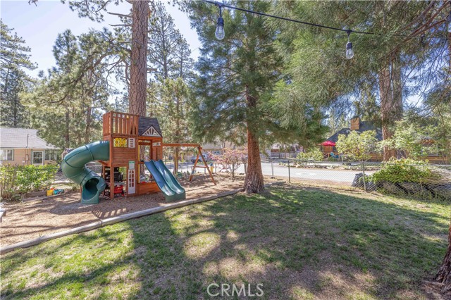 Detail Gallery Image 33 of 38 For 645 Elysian Bld, Big Bear City,  CA 92314 - 3 Beds | 2/1 Baths