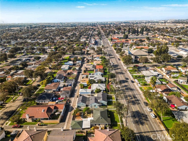 Detail Gallery Image 37 of 45 For 2100 W Valencia Dr, Fullerton,  CA 92833 - 3 Beds | 1 Baths