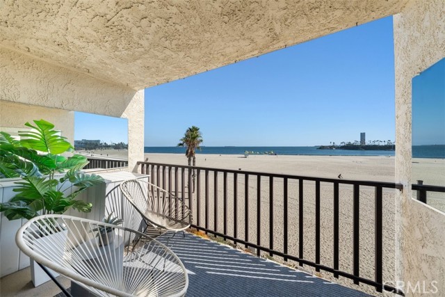 Detail Gallery Image 1 of 34 For 1140 E Ocean Bld #242,  Long Beach,  CA 90802 - 1 Beds | 1 Baths