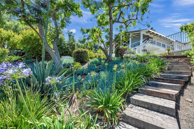 58 Dapplegray Ln, Rolling Hills Estates, California 90274, 4 Bedrooms Bedrooms, ,4 BathroomsBathrooms,Residential,Sold,Dapplegray Ln,SB22131207