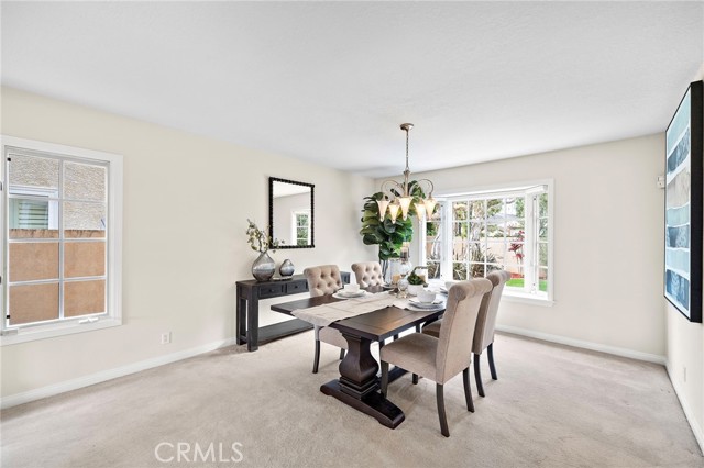 Detail Gallery Image 7 of 67 For 18817 Tomahawk Street, Fountain Valley,  CA 92708 - 5 Beds | 3 Baths