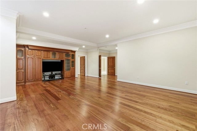 Detail Gallery Image 38 of 44 For 28080 Laura Ct, Los Altos Hills,  CA 94022 - 5 Beds | 7 Baths