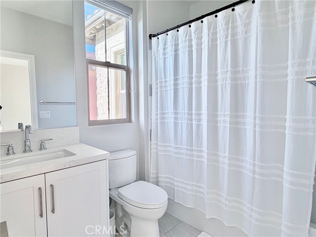 Detail Gallery Image 15 of 15 For 140 Tomahawk, Irvine,  CA 92618 - 4 Beds | 4 Baths