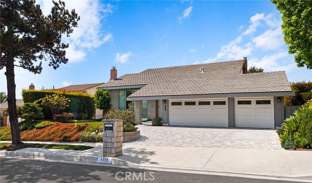 Detail Gallery Image 2 of 69 For 8503 Seranata Drive, Whittier,  CA 90603 - 5 Beds | 2/1 Baths