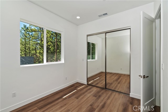 Detail Gallery Image 27 of 50 For 911 Sugarloaf, Big Bear City,  CA 92314 - 3 Beds | 3 Baths