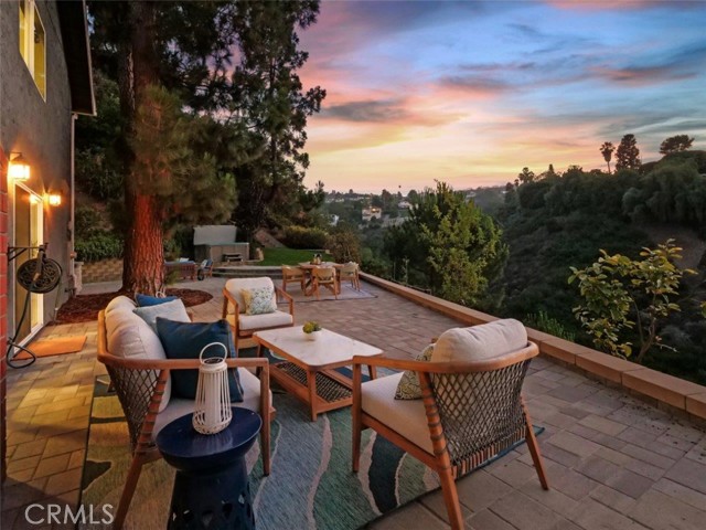 4358 Cartesian Circle, Palos Verdes Peninsula CA: https://media.crmls.org/medias/1f9232c2-045f-4f2e-8d2c-e5ef31adc554.jpg