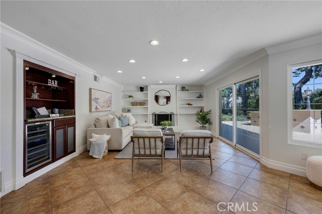 Detail Gallery Image 21 of 57 For 6798 E Leafwood Dr, Anaheim Hills,  CA 92807 - 4 Beds | 3/1 Baths