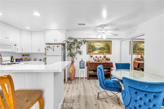 Detail Gallery Image 6 of 19 For 18756 Mandan St #1507,  Canyon Country,  CA 91351 - 1 Beds | 1 Baths