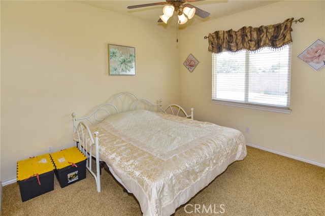 Detail Gallery Image 31 of 50 For 19187 Glenbrook Cir, Apple Valley,  CA 92308 - 3 Beds | 2/1 Baths