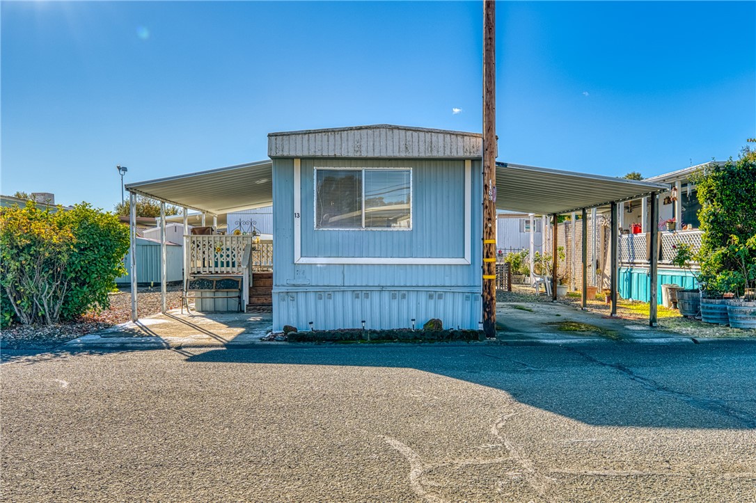 Detail Gallery Image 5 of 43 For 1025 Martin St #13,  Lakeport,  CA 95453 - 2 Beds | 1 Baths