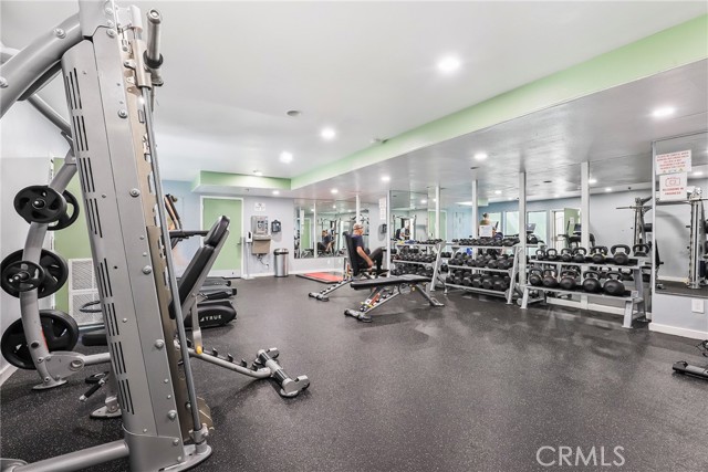 7740 Redlands Street, Playa del Rey CA: https://media.crmls.org/medias/1f948460-e0b9-4813-9c03-b975bf85e715.jpg