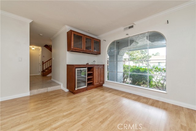 Detail Gallery Image 8 of 43 For 15305 Moulins Cir, Irvine,  CA 92604 - 4 Beds | 2/1 Baths