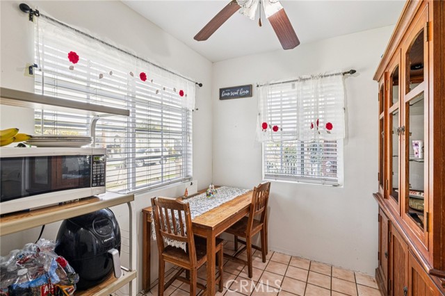 Detail Gallery Image 13 of 23 For 2938 Oakwood, Lynwood,  CA 90262 - 2 Beds | 1 Baths