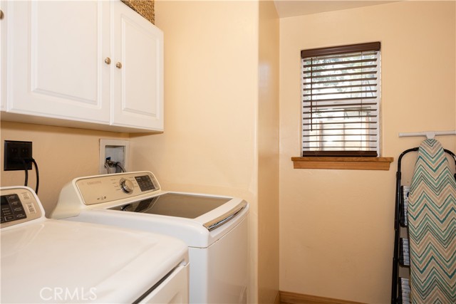 Detail Gallery Image 19 of 32 For 39998 Glenview Road, Big Bear Lake,  CA 92315 - 2 Beds | 1/1 Baths