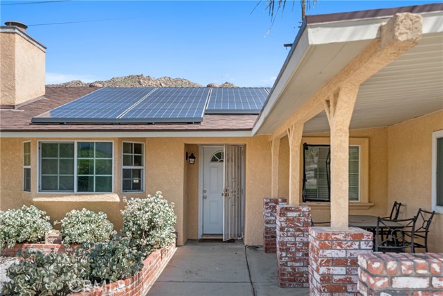 20410 Little Julies Way, Riverside CA: https://media.crmls.org/medias/1f95f062-7062-4bfb-b3b3-cf031e5f59ad.jpg