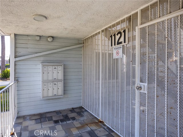 Detail Gallery Image 5 of 47 For 1121 E Wilson Ave #7,  Glendale,  CA 91206 - 3 Beds | 2/1 Baths