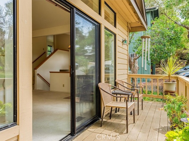 2320 Wilcombe Drive, Cambria CA: https://media.crmls.org/medias/1f98bea7-2ba0-489d-bb62-7b642b5aebfc.jpg