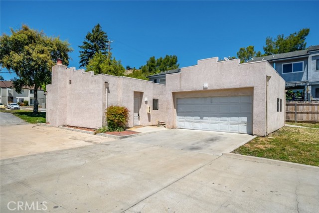 9280 El Bordo Avenue, Atascadero CA: https://media.crmls.org/medias/1f98e0e6-c5d7-4b75-8ff5-ef49e94089bb.jpg