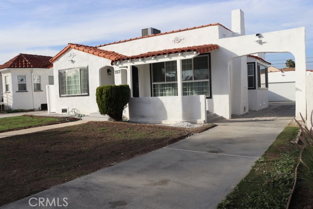 Detail Gallery Image 69 of 75 For 1917 W 74th, Los Angeles,  CA 90047 - 4 Beds | 3 Baths