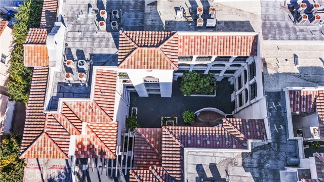 Detail Gallery Image 5 of 41 For 7018 404 Rita, Huntington Park,  CA 90255 - 3 Beds | 2 Baths