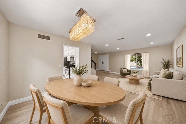 16602 Woodmont photo 8