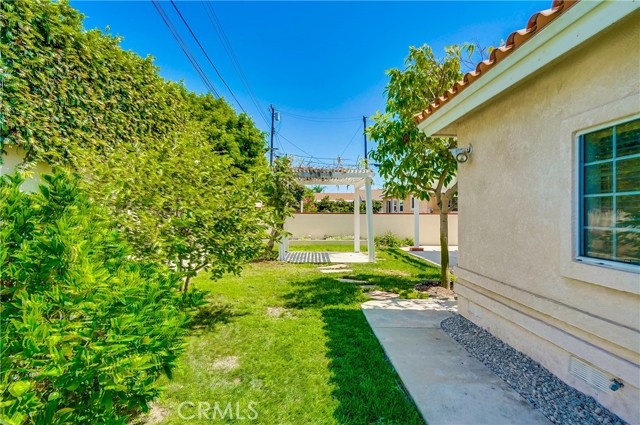 Detail Gallery Image 70 of 71 For 19614 Darien Pl, Torrance,  CA 90503 - 4 Beds | 3 Baths