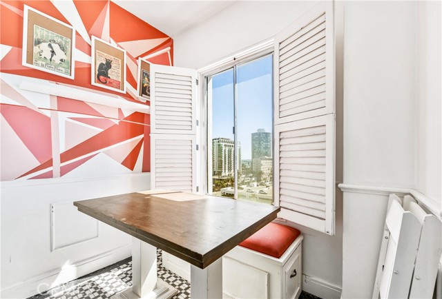 Detail Gallery Image 18 of 47 For 140 Linden Ave #956,  Long Beach,  CA 90802 - 1 Beds | 1 Baths