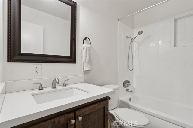 8040 Troost Avenue, North Hollywood CA: https://media.crmls.org/medias/1f9a8737-128c-4fda-9423-131f71397589.jpg