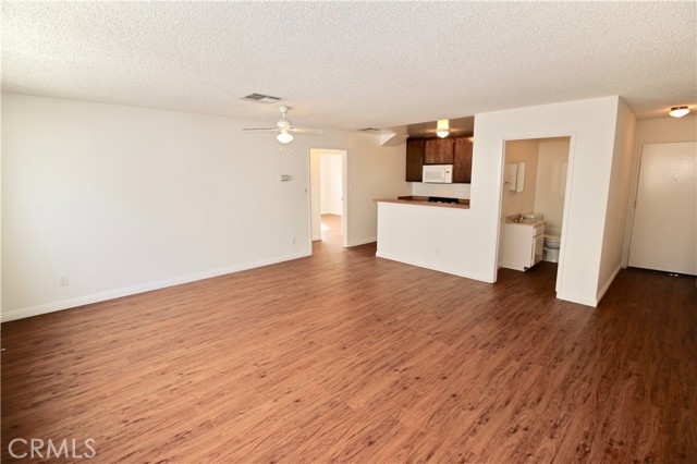 17312 Chatsworth Street H, Granada Hills, CA, 91344 17312 Chatsworth Street H, Granada Hills, CA, 91344