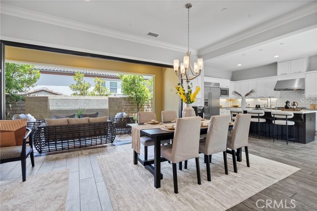 18 Goldenrod, Lake Forest CA: https://media.crmls.org/medias/1f9b0bcc-d2df-40a5-b8cb-e67717851d7d.jpg