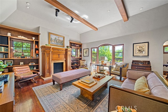 Detail Gallery Image 11 of 70 For 2285 E Orange Grove, Pasadena,  CA 91104 - 4 Beds | 4/1 Baths