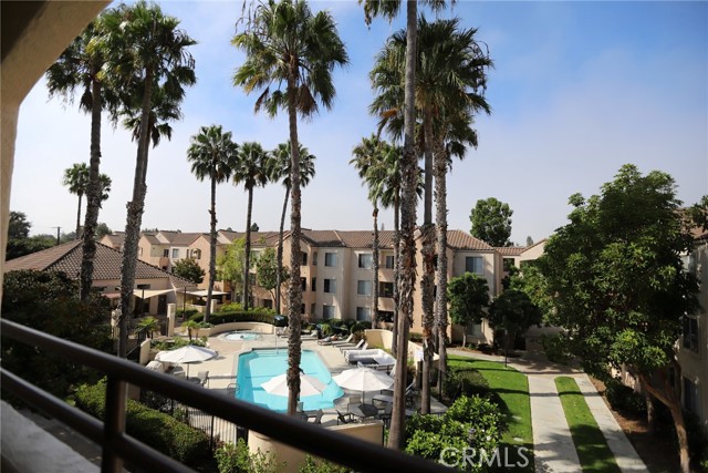 Detail Gallery Image 16 of 22 For 1801 Aviation Way #317,  Redondo Beach,  CA 90278 - 2 Beds | 1 Baths