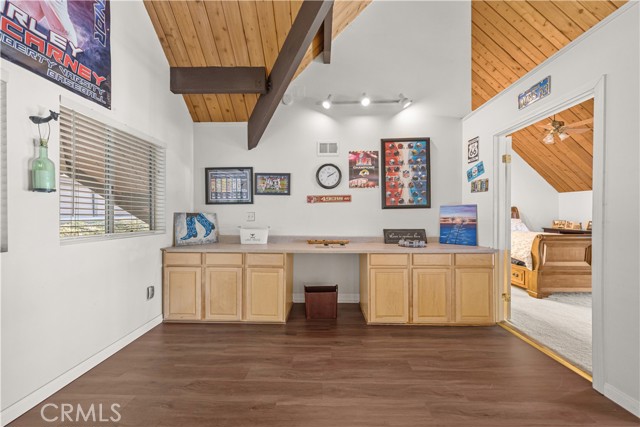 Detail Gallery Image 20 of 29 For 966 Willow Creek Road #24,  Lake Arrowhead,  CA 92352 - 3 Beds | 2/1 Baths