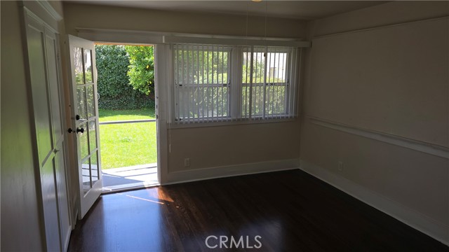 Detail Gallery Image 17 of 27 For 416 W Lexington Dr, Glendale,  CA 91203 - 3 Beds | 2 Baths