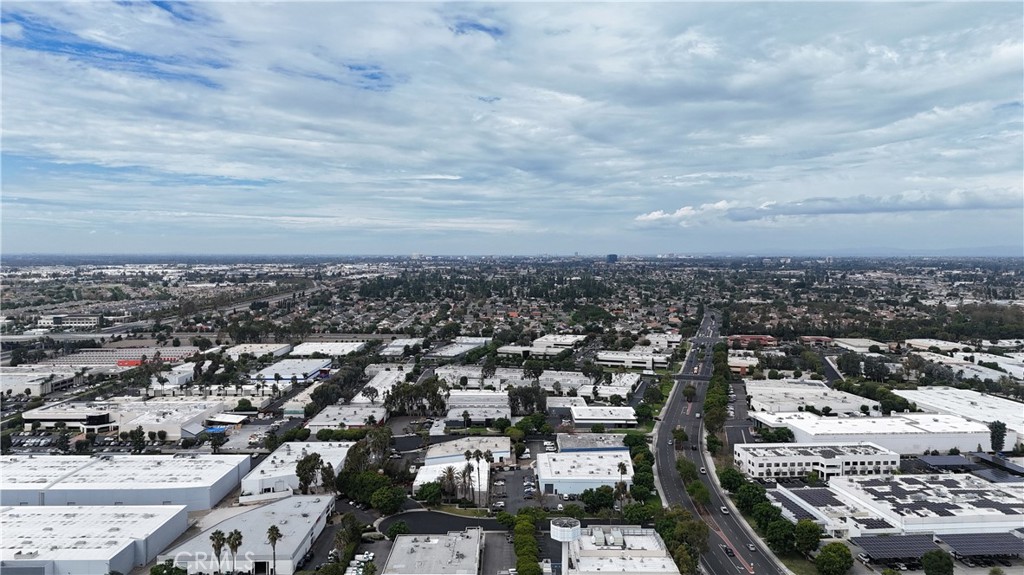 MLS #OC25252957 image #37