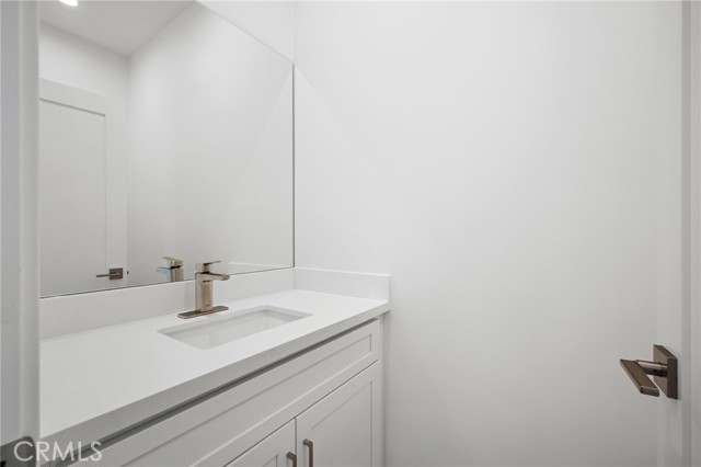 11626 Weddington Street photo 11