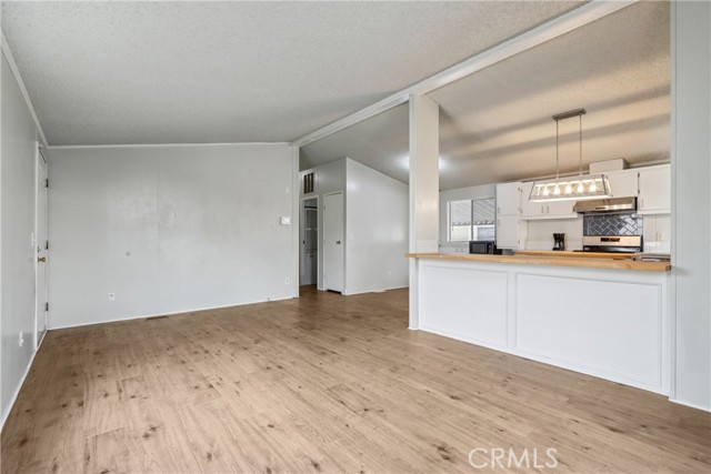 Detail Gallery Image 10 of 19 For 2717 E Arrow Hwy #21, La Verne,  CA 91750 - 3 Beds | 2 Baths