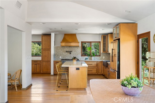 Detail Gallery Image 7 of 33 For 24537 Dry Canyon Cold Creek Rd, Calabasas,  CA 91302 - 4 Beds | 3 Baths