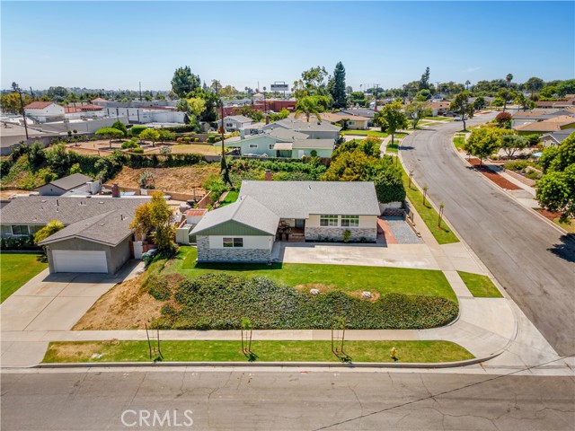 981 Russell Street, La Habra CA: https://media.crmls.org/medias/1f9f24c7-5602-4902-9d75-82a74b1a4d62.jpg