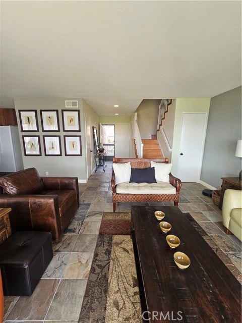 Detail Gallery Image 6 of 24 For 176 Calle Cuervo, San Clemente,  CA 92672 - 3 Beds | 2/1 Baths