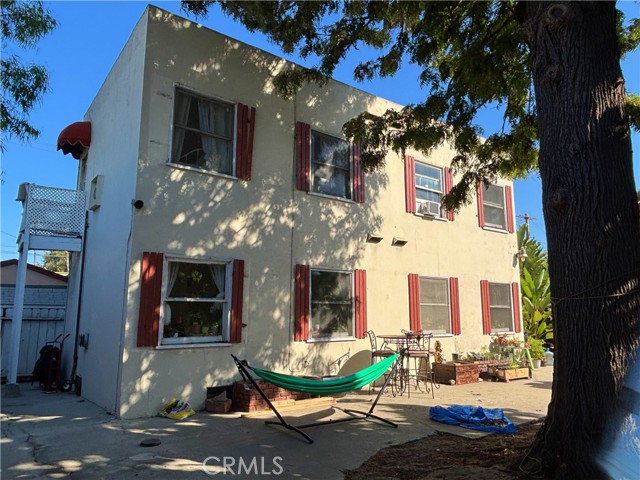 Detail Gallery Image 8 of 15 For 810 N Loma Vista Dr, Long Beach,  CA 90813 - – Beds | – Baths